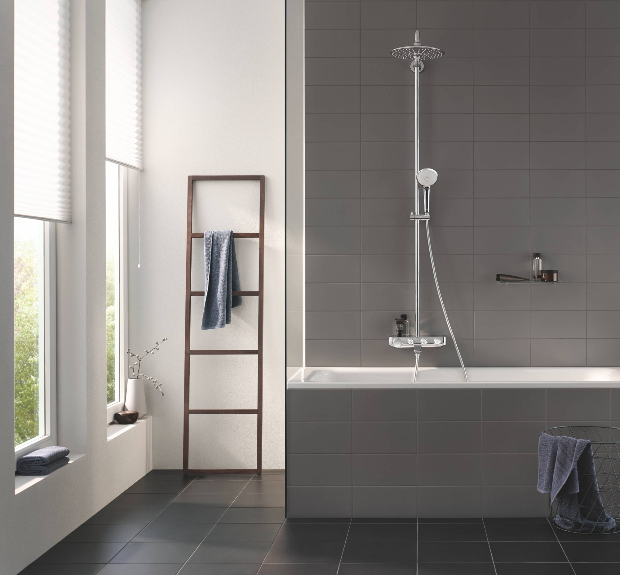 Душевая стойка Grohe Euphoria SmartControl System 260 Mono 26510000 с термостатом