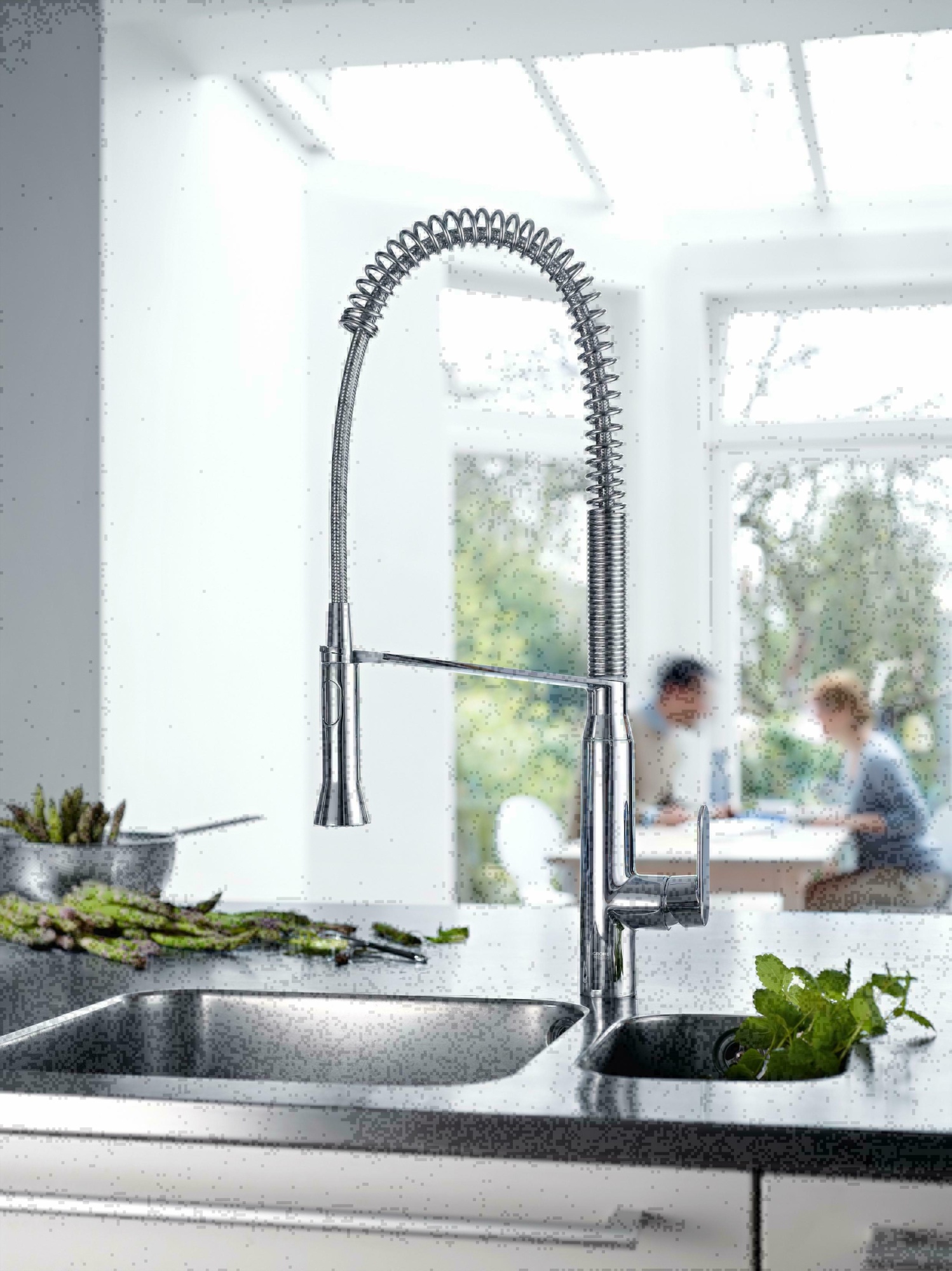 Смеситель Grohe K7 32950000 для кухни