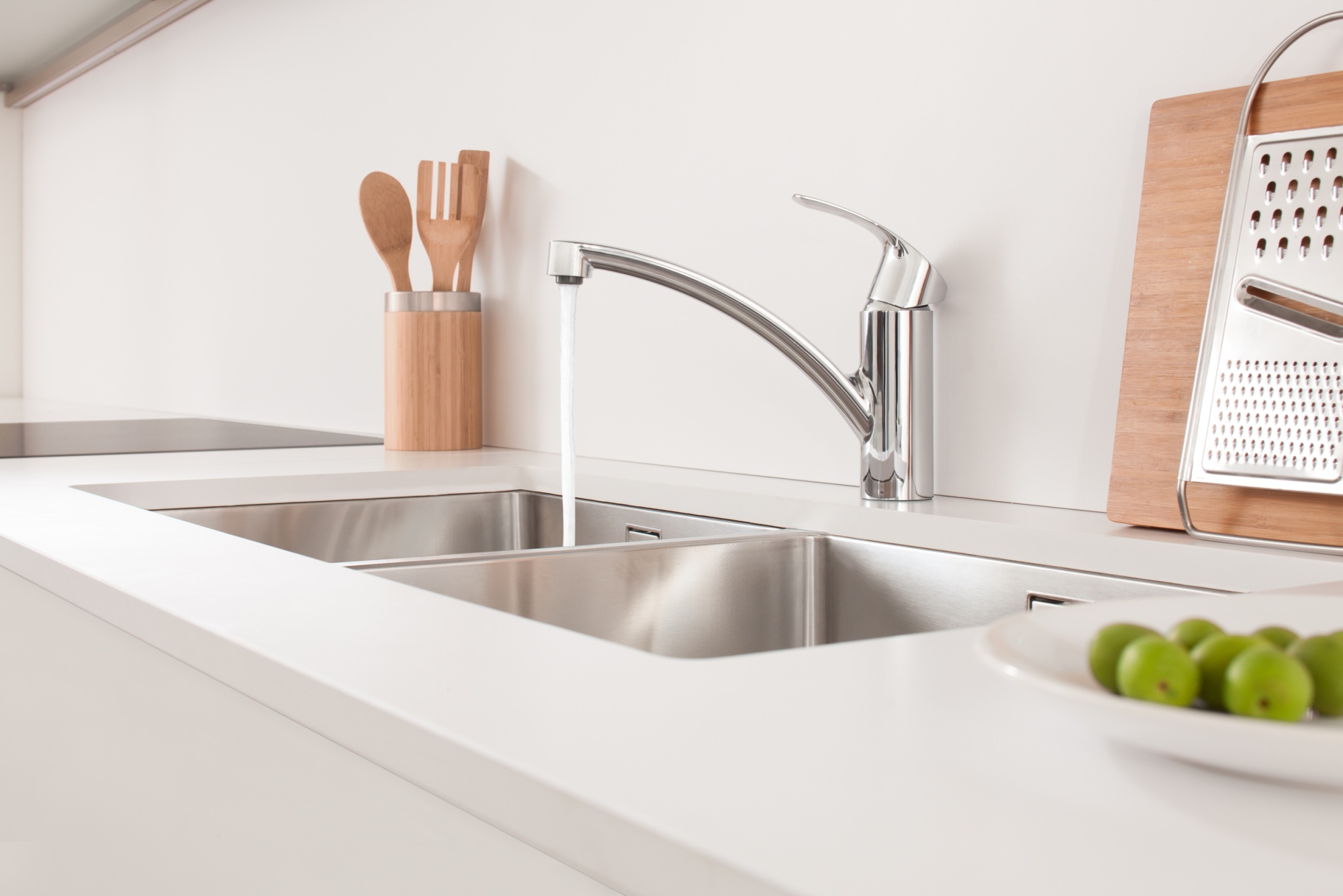 Смеситель Grohe Eurosmart 33281002 для кухни