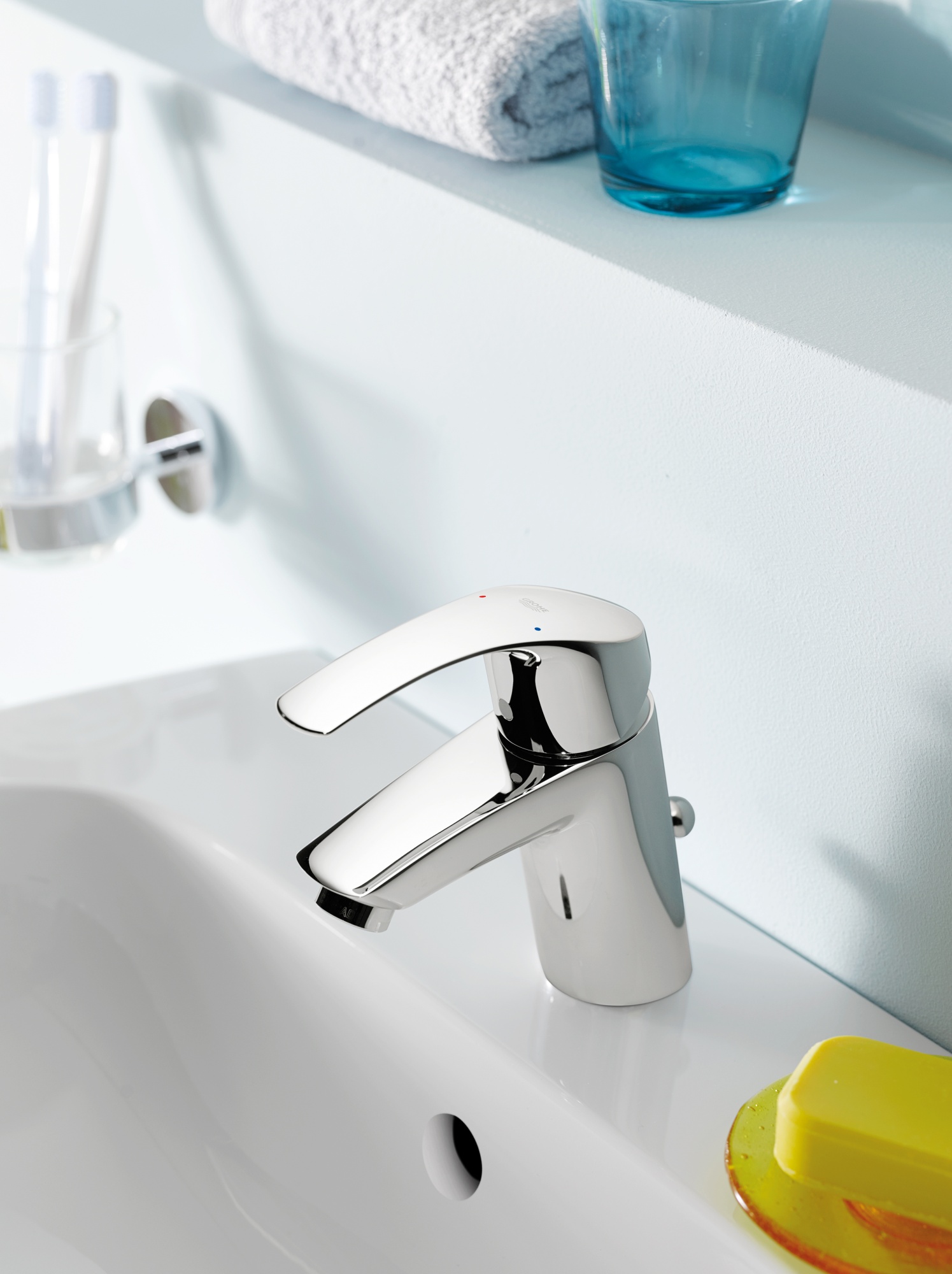 Смеситель Grohe Eurosmart 32154002 для раковины